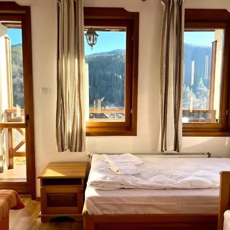 빌라 Martina Smilyan (Smolyan)